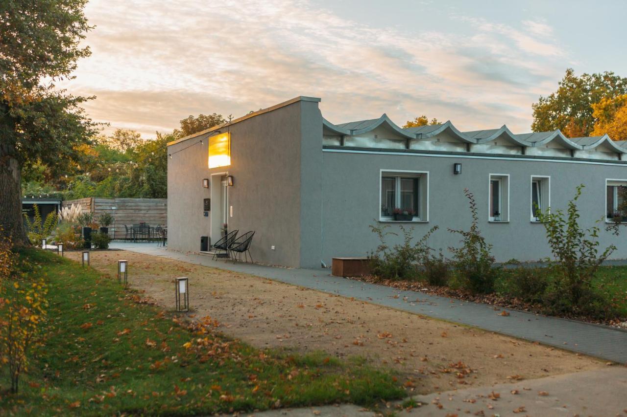 Das Schlafgut Dessau Exterior foto