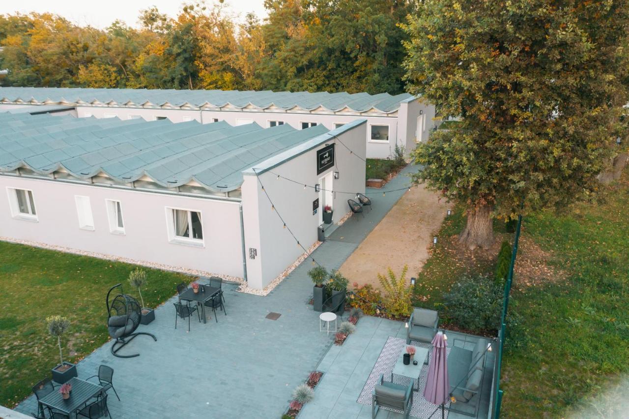 Das Schlafgut Dessau Exterior foto